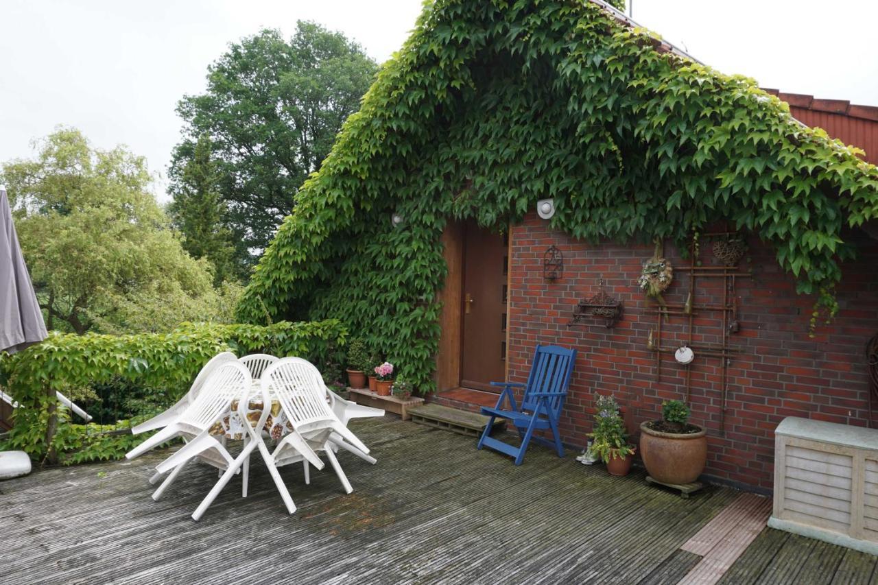 Ferienwohnung Am Traumgarten, 35646 Uplengen エクステリア 写真